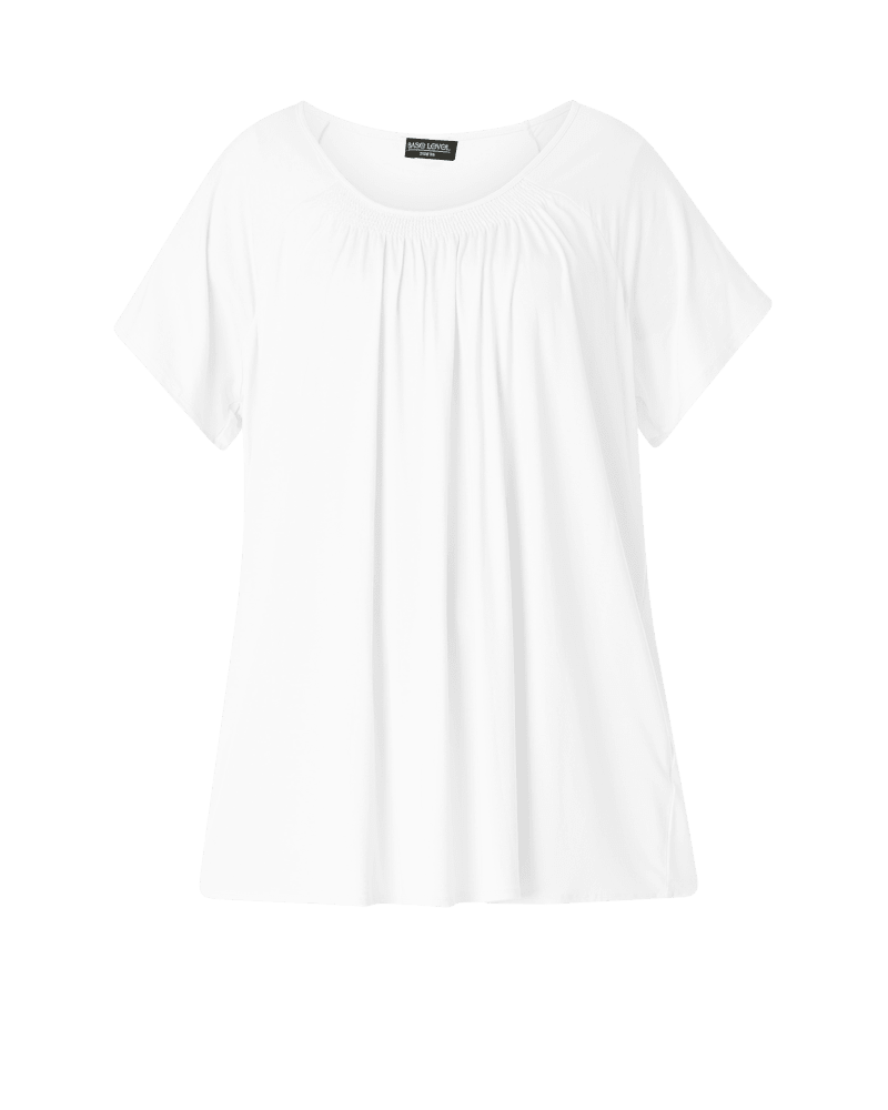 Front of a size 2(50) Yokia in White by Base Level Curvy. | dia_product_style_image_id:279823
